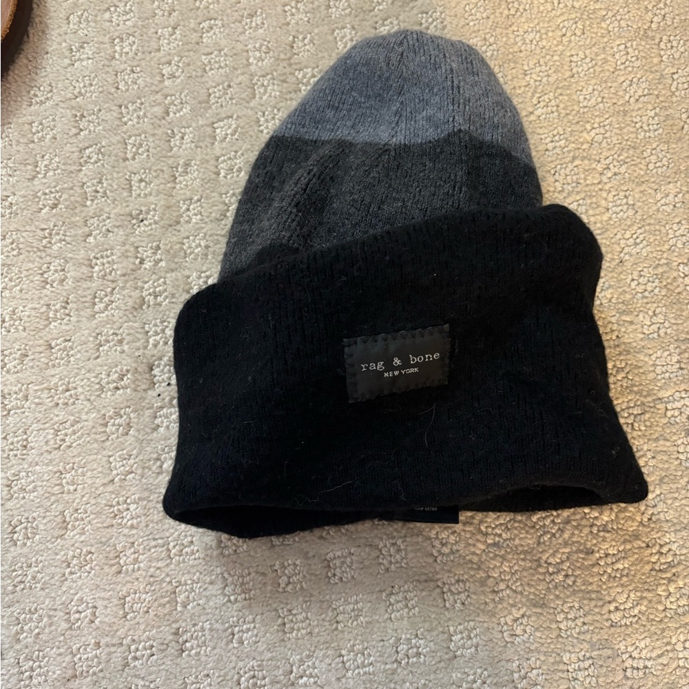 Rag & Bone Two-Tone Black and Gray Beanie